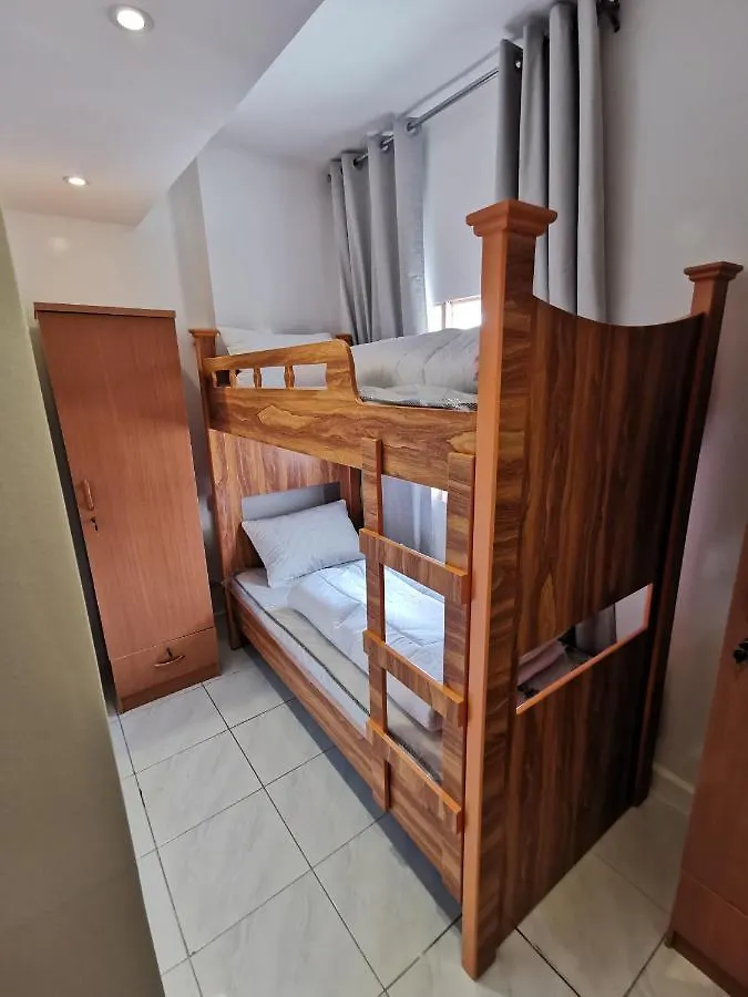 دبي Cloud9 Premium Hostel