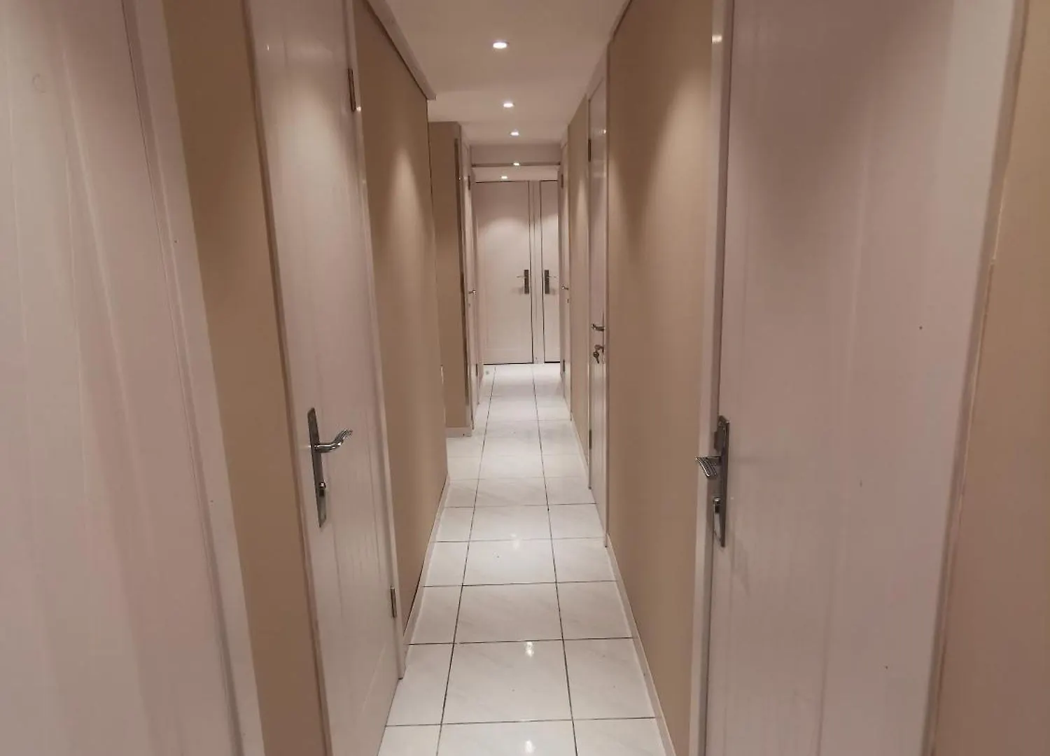 دبي Cloud9 Premium Hostel الإمارات العربية المتحدة