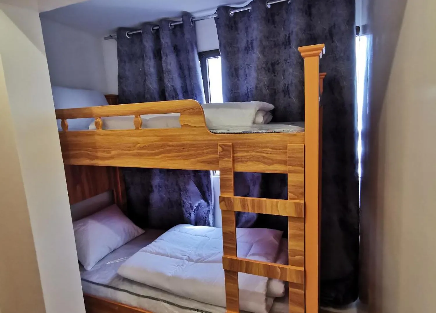 دبي Cloud9 Premium Hostel